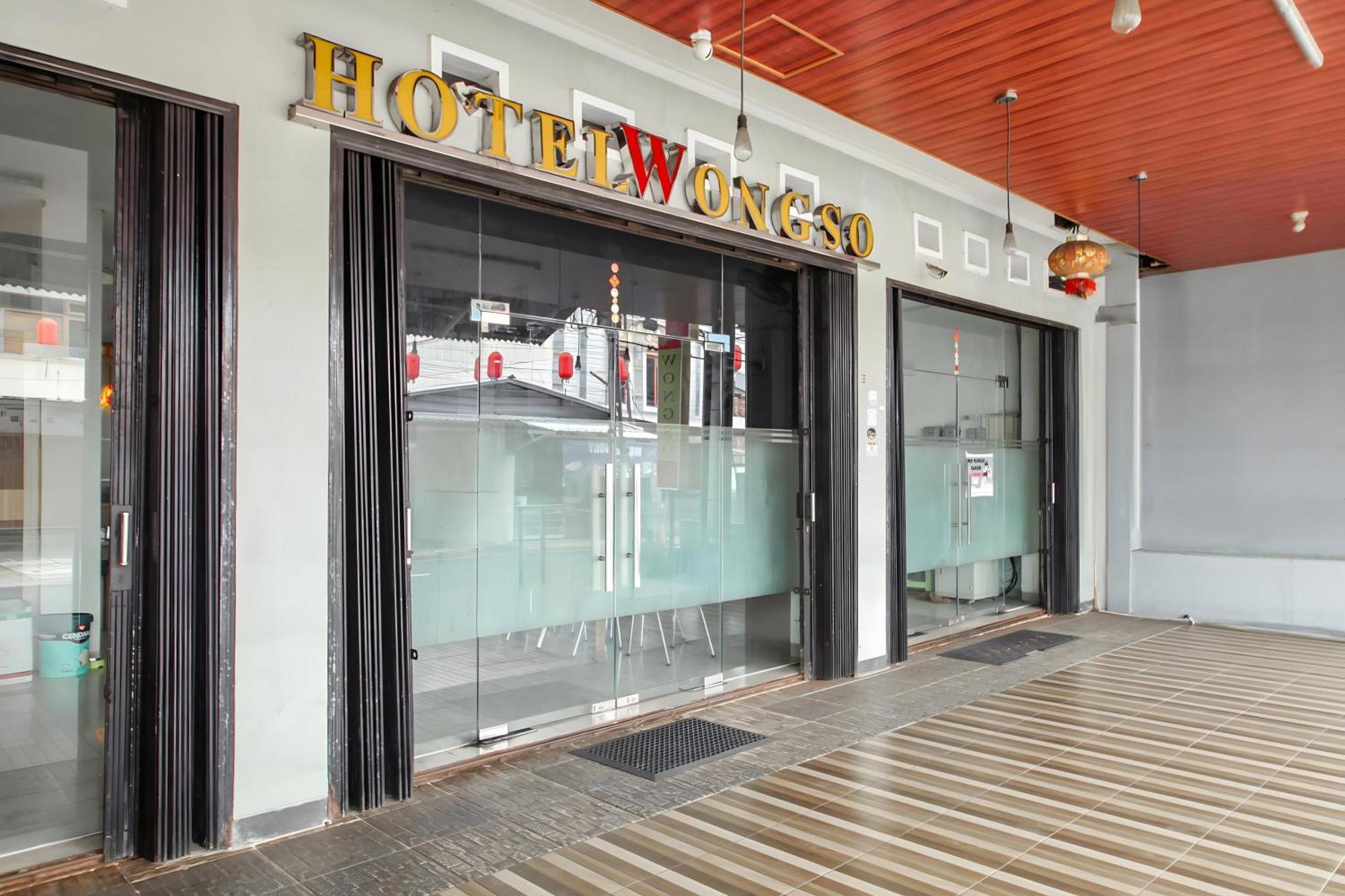 Capital O 93589 Hotel Wongso Syariah Pangkal Pinang Esterno foto